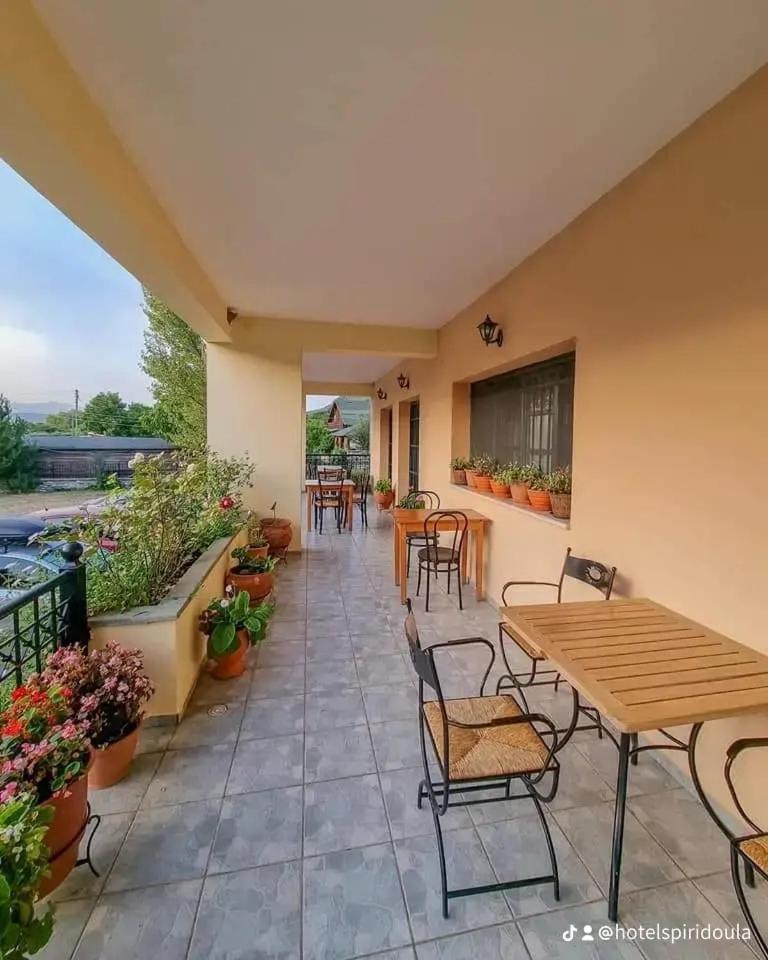 Hotel Spiridoula Kleidonia Bagian luar foto